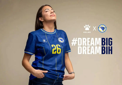 Bosnien KELME Heimtrikot WM 2026 – Dream Big BiH Motivationsbild, Herrengröße