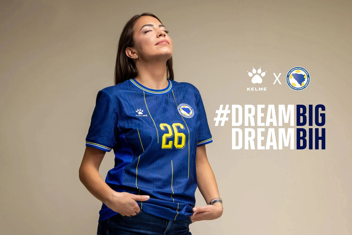 Bosnien KELME Heimtrikot WM 2026 – Motivationsbild mit Dream Big BiH Schriftzug, Damen